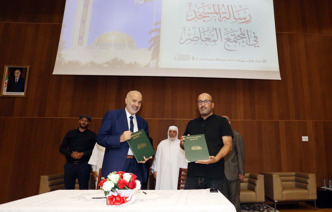 5954255137339984325_121