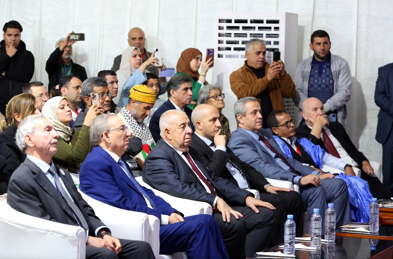 جامع الجزائر يشارك في احتفاليّة اختتام الطّبعة الثّامنة والعشرين لمعرض الجزائر الدّوليّ للكتاب