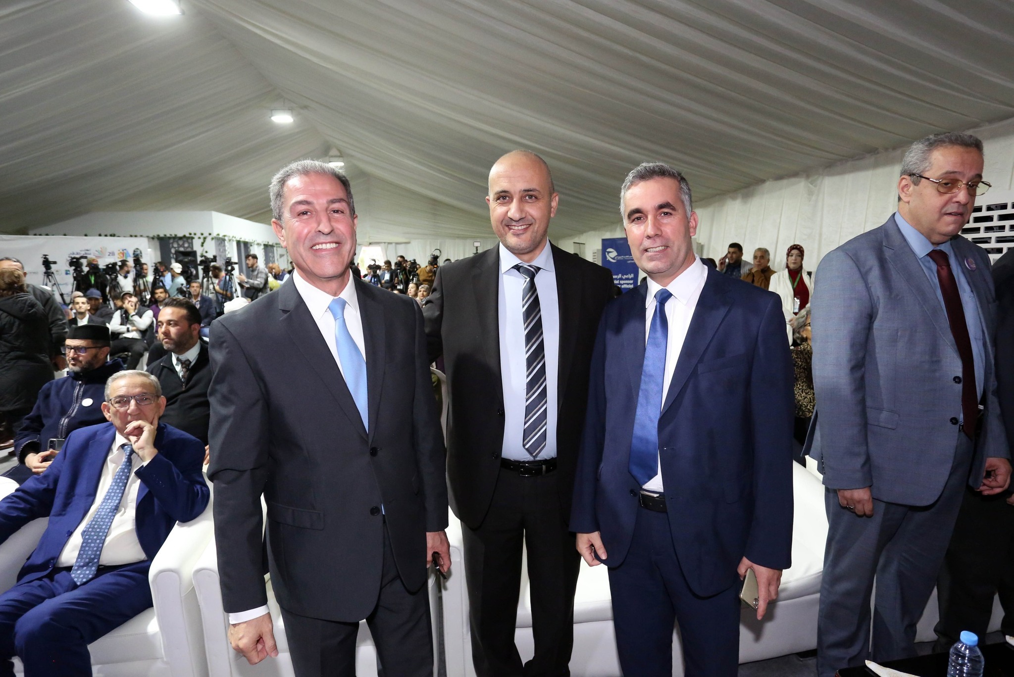 جامع الجزائر يشارك في احتفاليّة اختتام الطّبعة الثّامنة والعشرين لمعرض الجزائر الدّوليّ للكتاب